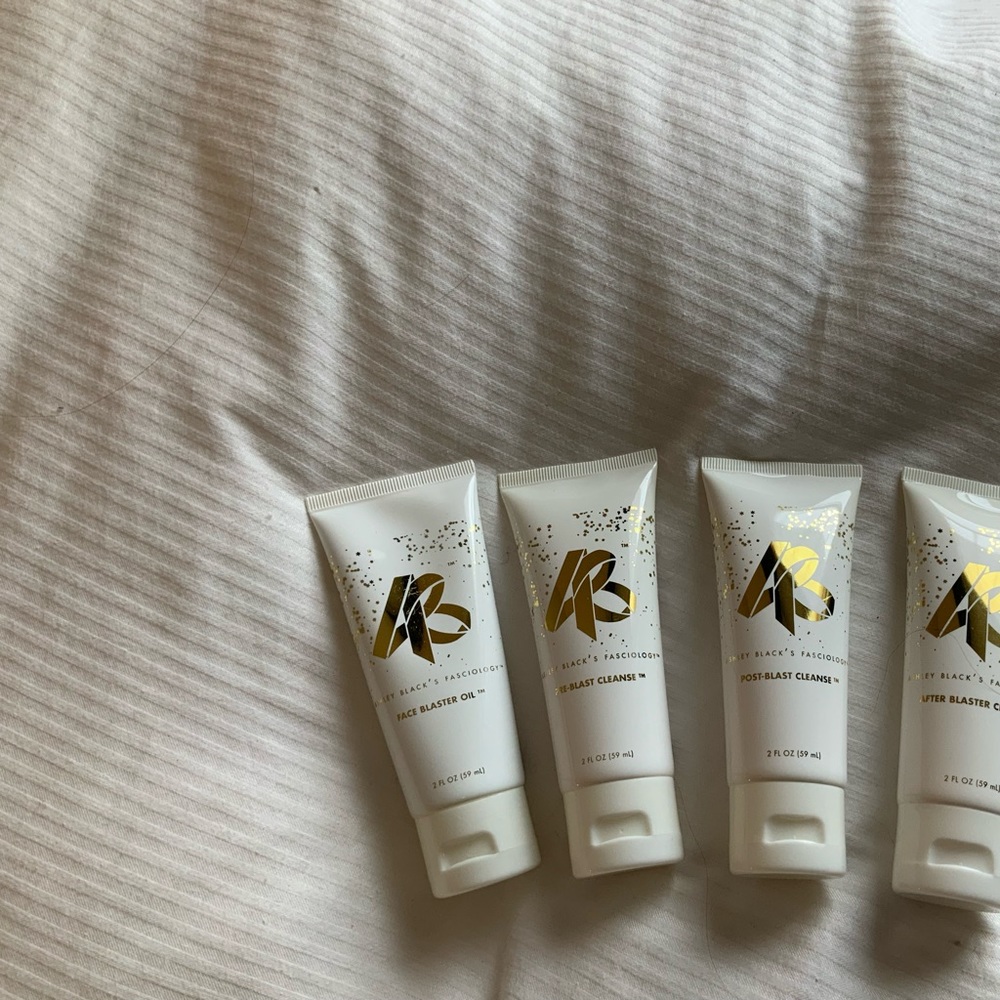 Ashley Black Fascia Blaster Face oil, cleanse, post blast cream NEW NEVER USED